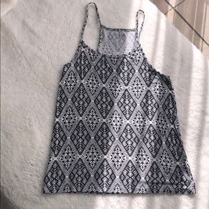 Black and white tank top!
